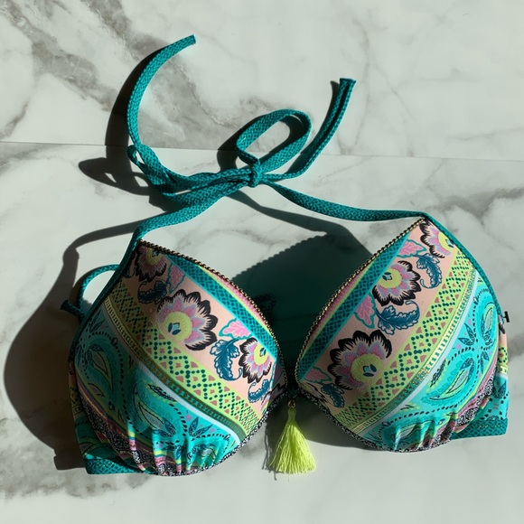 Shade & Shore Bikini Top - Picture 4 of 9